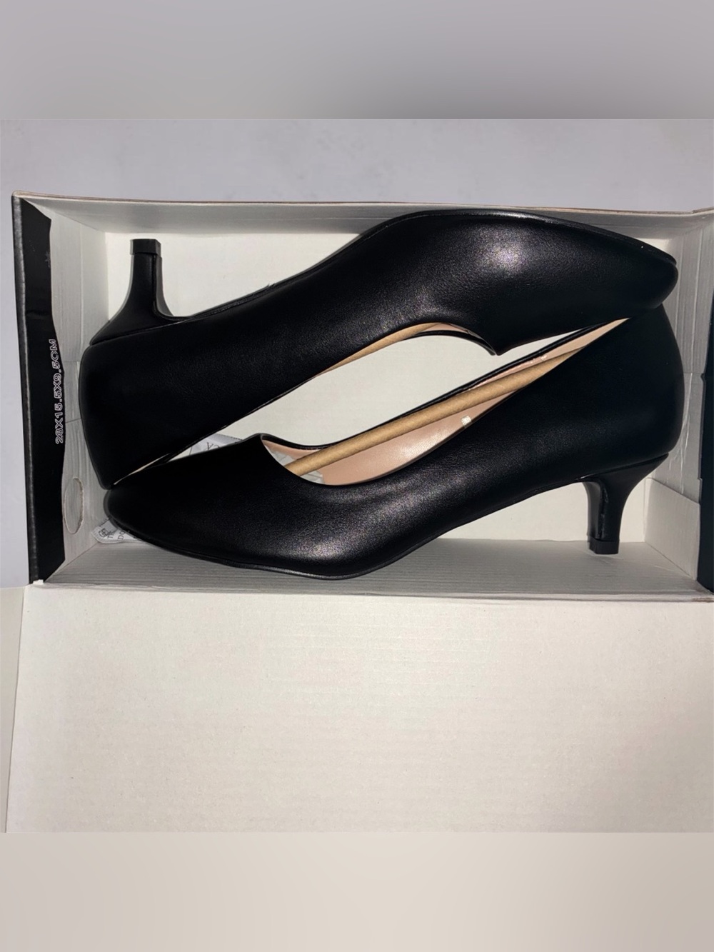 Classic Black Leather Low Heel Pumps